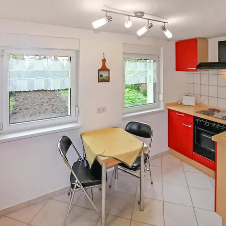 Ferienhaus Roeddelin Сasa de vacaciones *